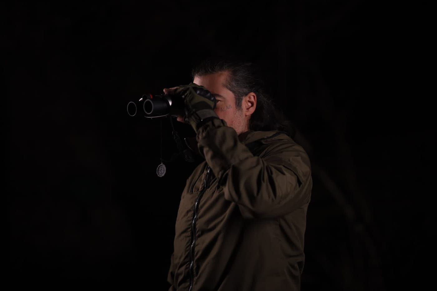Glassing the treeline after dark with DVX night vision